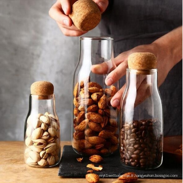 Bouteille d&#39;eau en verre en verre épice avec bouchon